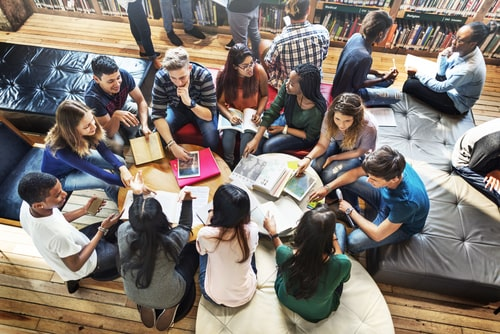 Suara Mahasiswa Tak Boleh Padam