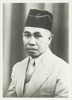 pahlawan era demokrasi